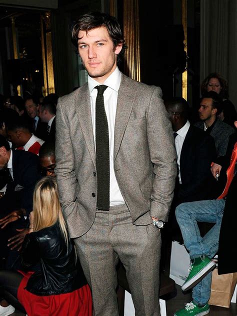 eddie redmayne and alex pettyfer burberry|newt scamander actor eddie redmayne.